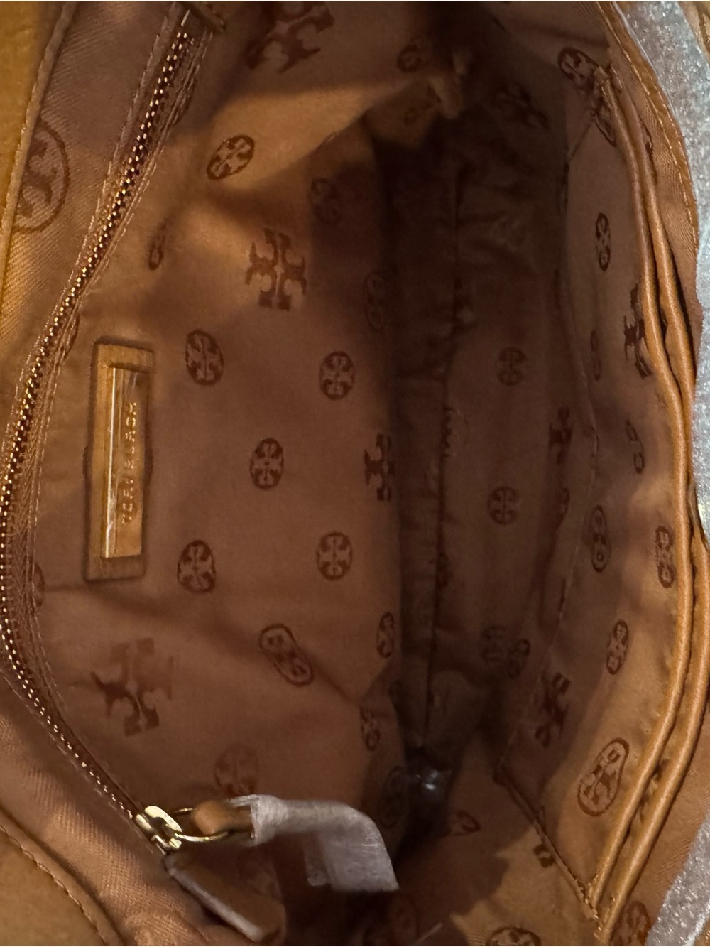 NWT Tory Burch Whipstitch Logo
Swingpack Leather Shoulder Bag
Crossbody - Picture 8 of 9